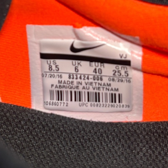 Nike Free TR 6 Trail Training Running Shoes Black Purple Rainbow Women Sz 8.5 - Picture 12 of 12